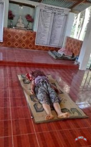 Damage of house and killed victim from Burma Army attack April 23, 2022 in Ta-Khon-Tine village