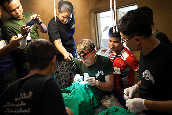 D.r Bob and medics operate.