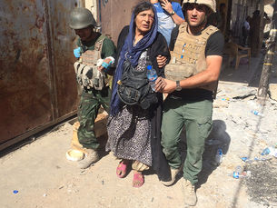 8 Civilians Shot as 300 People Flee ISIS