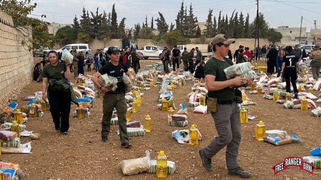 Food distribution for Idlib IDPs.
