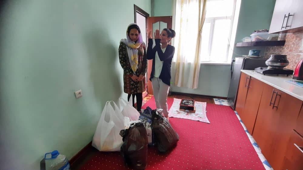 FBR food distribution, delivering food to the homes of Afghan refugees.