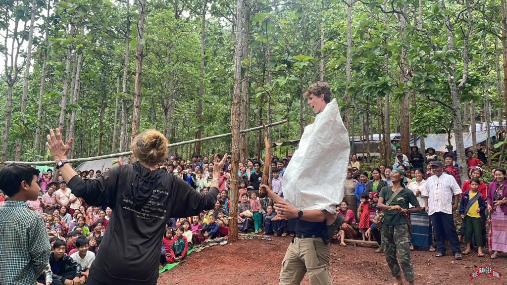 David and Goliath play.