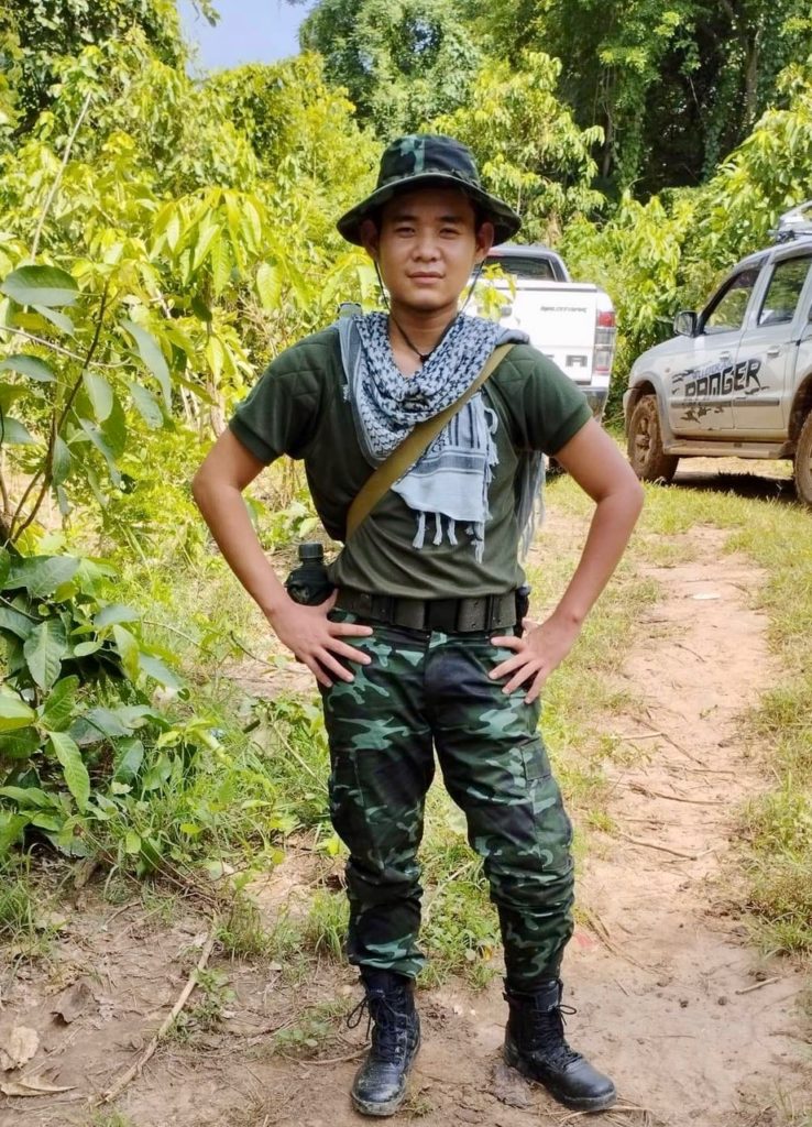 Jue Aung stands proudly without any aid – ready to return to the front line.
