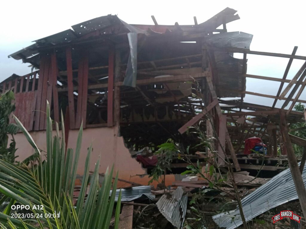 Destruction by Burma Army airstrikes in Pa Nweh Poe Klo Village.