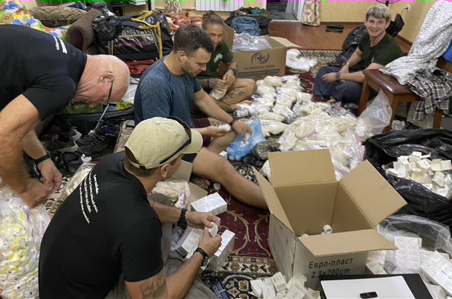 Sky, Shannon, Jon, Blake, Miles and team prep distribution