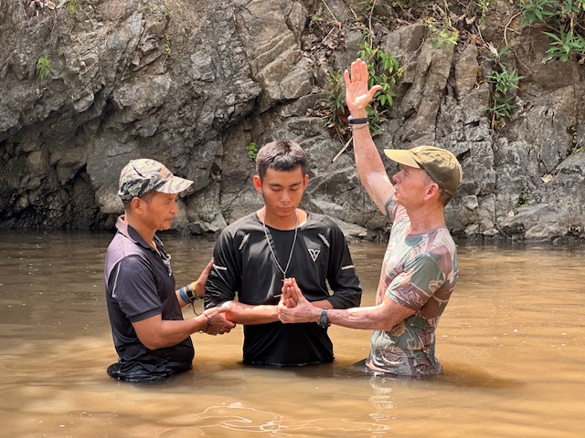 Hein Htet Aung, getting baptized.