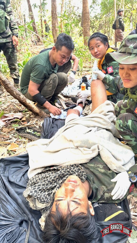 Senior FBR medic and JSMK leader Saw AB and team treat wounded.