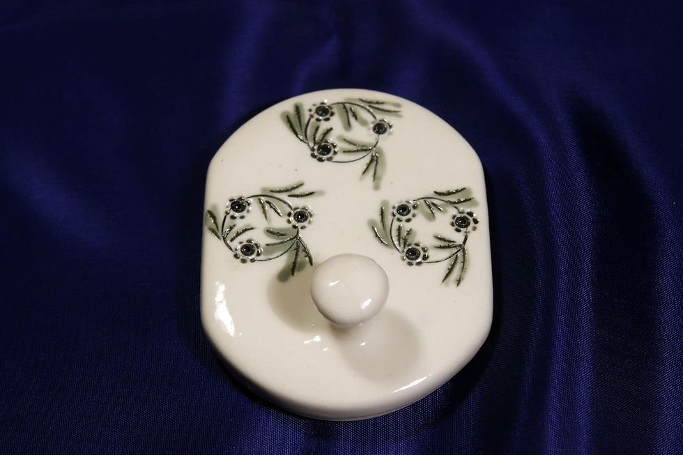 Miniatura: UNI Věšáček