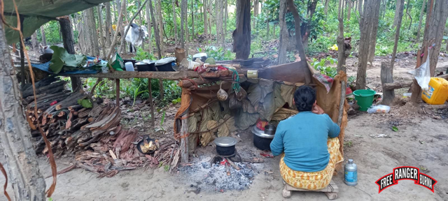 IDPs cooking in a hide site