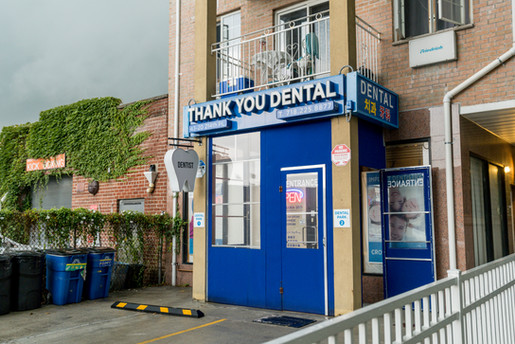 _GM21804_Exterior Signage.jpg