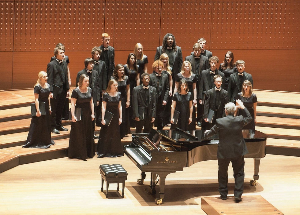 Lincoln Center Chamber Choir 2012.jpg