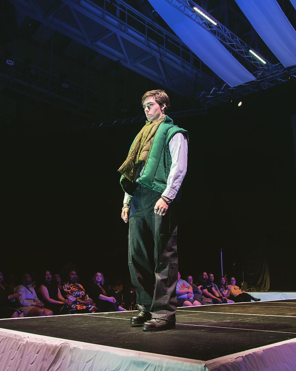 Look 2 - Puffer vest and Denim