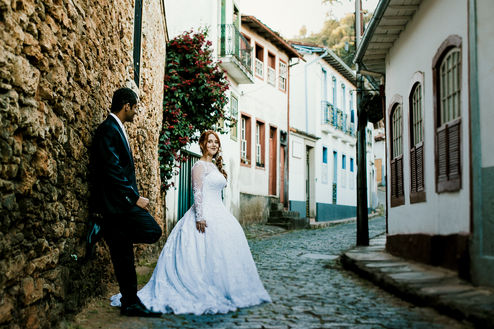 Ensaio de casal, fotografia criativa de casal, pre wedding, pos wedding, casamento intimista, destination wedding, ouro preto, belo horizonte, minas gerais.