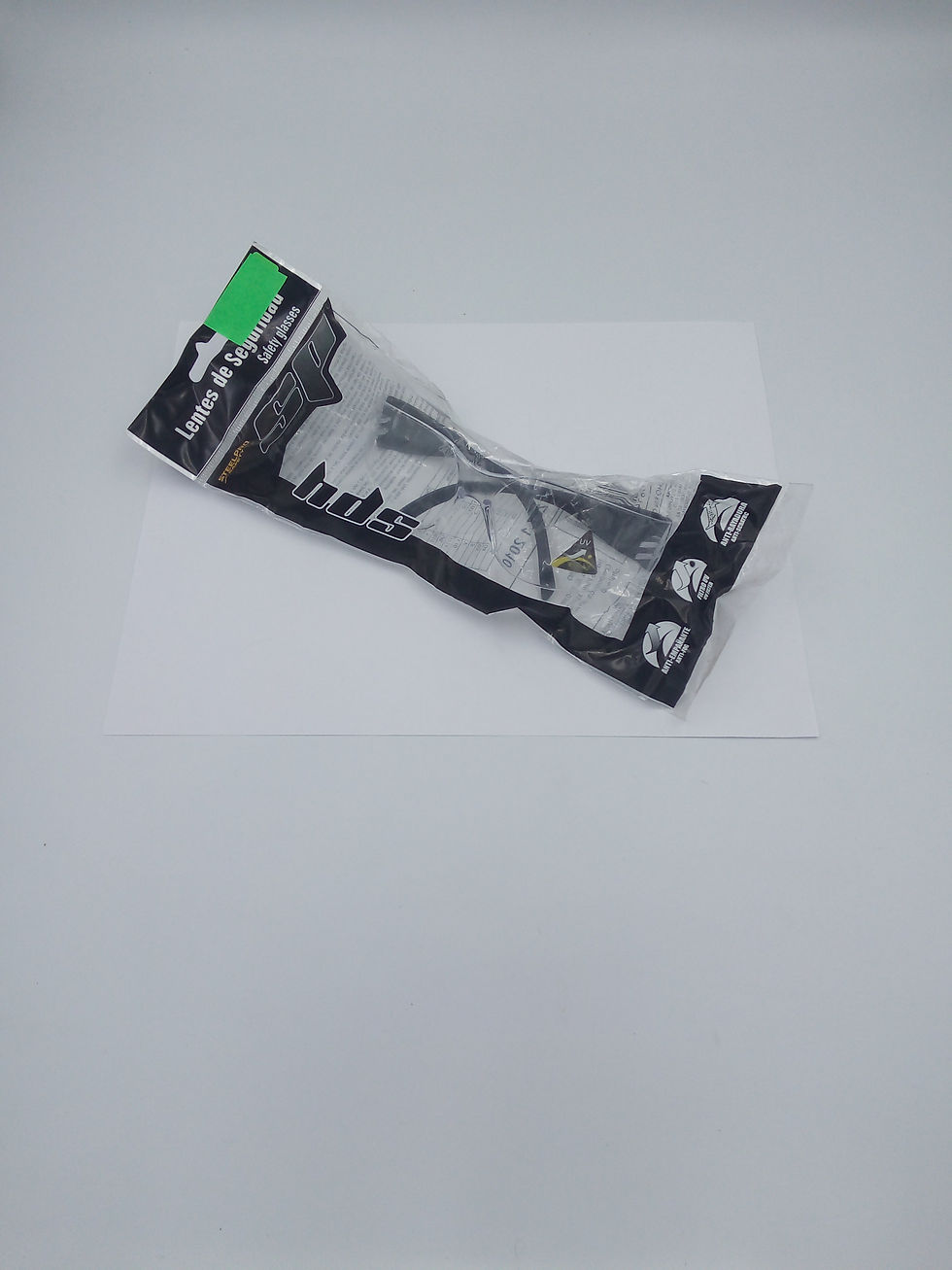 Miniatura: Lentes de seguridad, c/filtro UV. 1 pza.