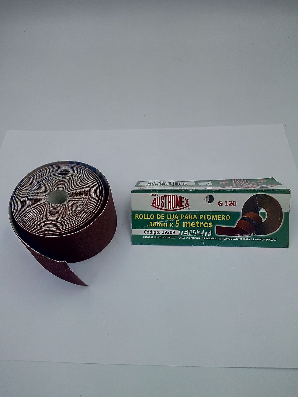 Miniatura: Lija de Plomero p/madera, rollo de 5m en 38mm. 1 pza.