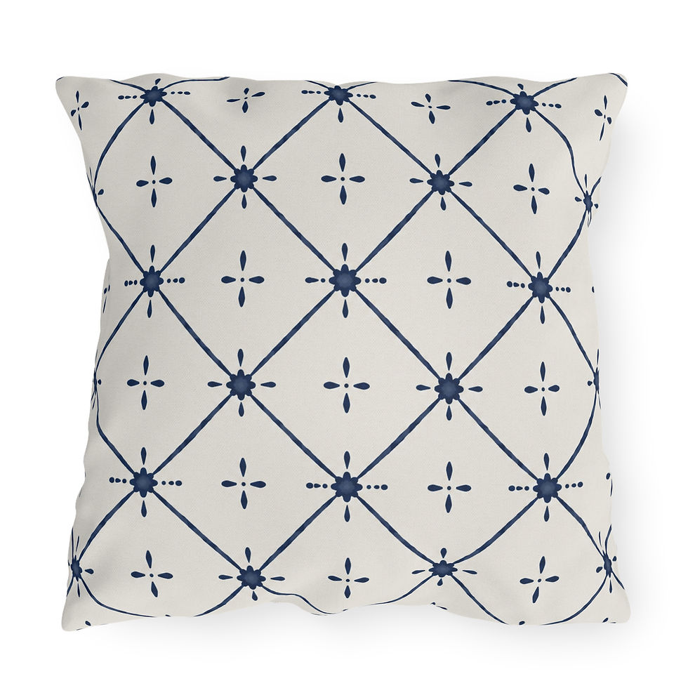 Thumbnail: Linen Lattice Outdoor Pillow – Navy 