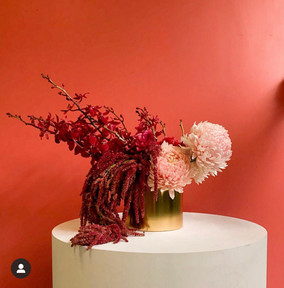 Coral and peach structured vase