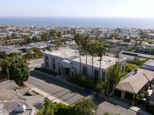 Stunning Living Masterpiece Available for Lease in Manhattan Beach