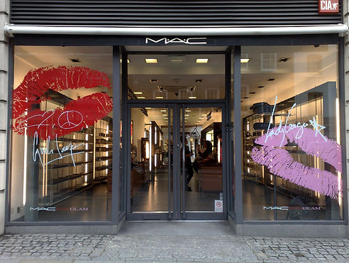 MAC Kensington LIPS_edited.jpg