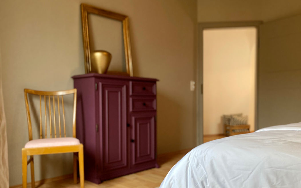 Ferienhaus mit 3 Schlafzimmern, Boxspringbett, FBF Bett, DIY Vertiko, feine Farben