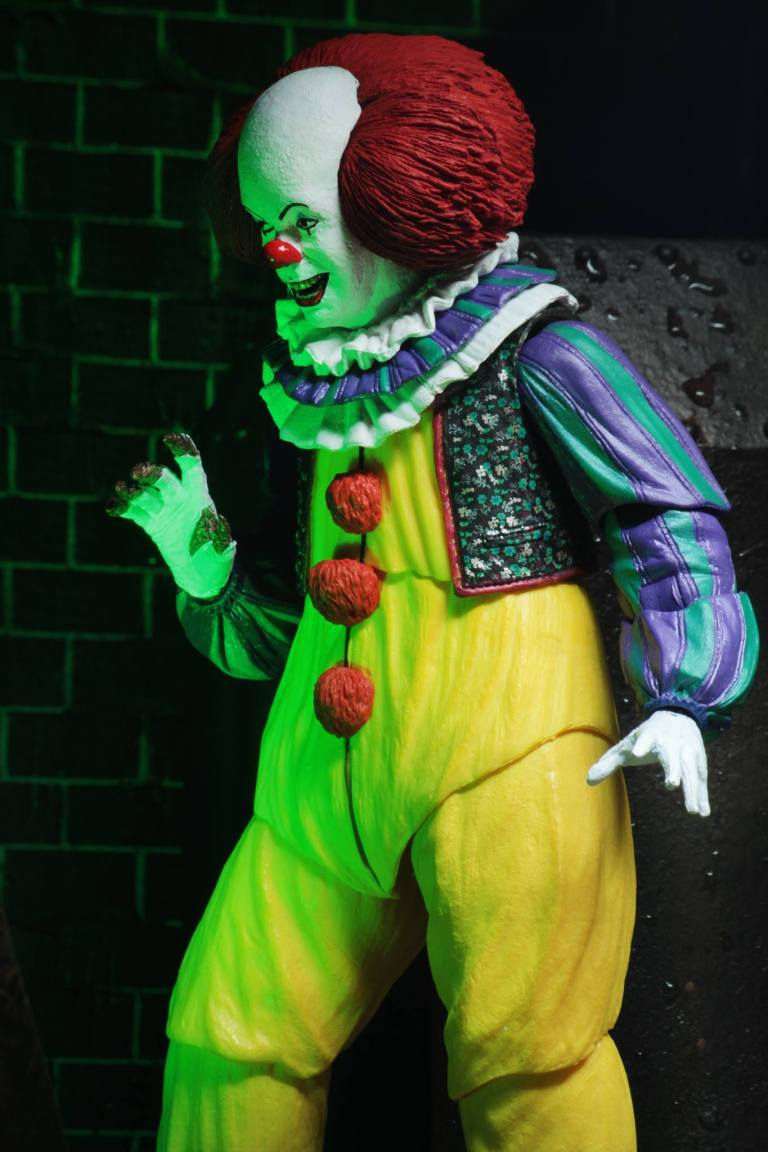 Pennywise 1990 Volume 2 NECA Figure