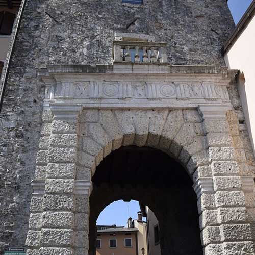 Thumbnail: Gemona Arched Door