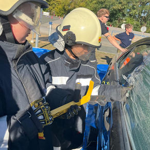 03.10.2026 – Übung FEUERWEHRJUGEND „Verkehrsunfall“.