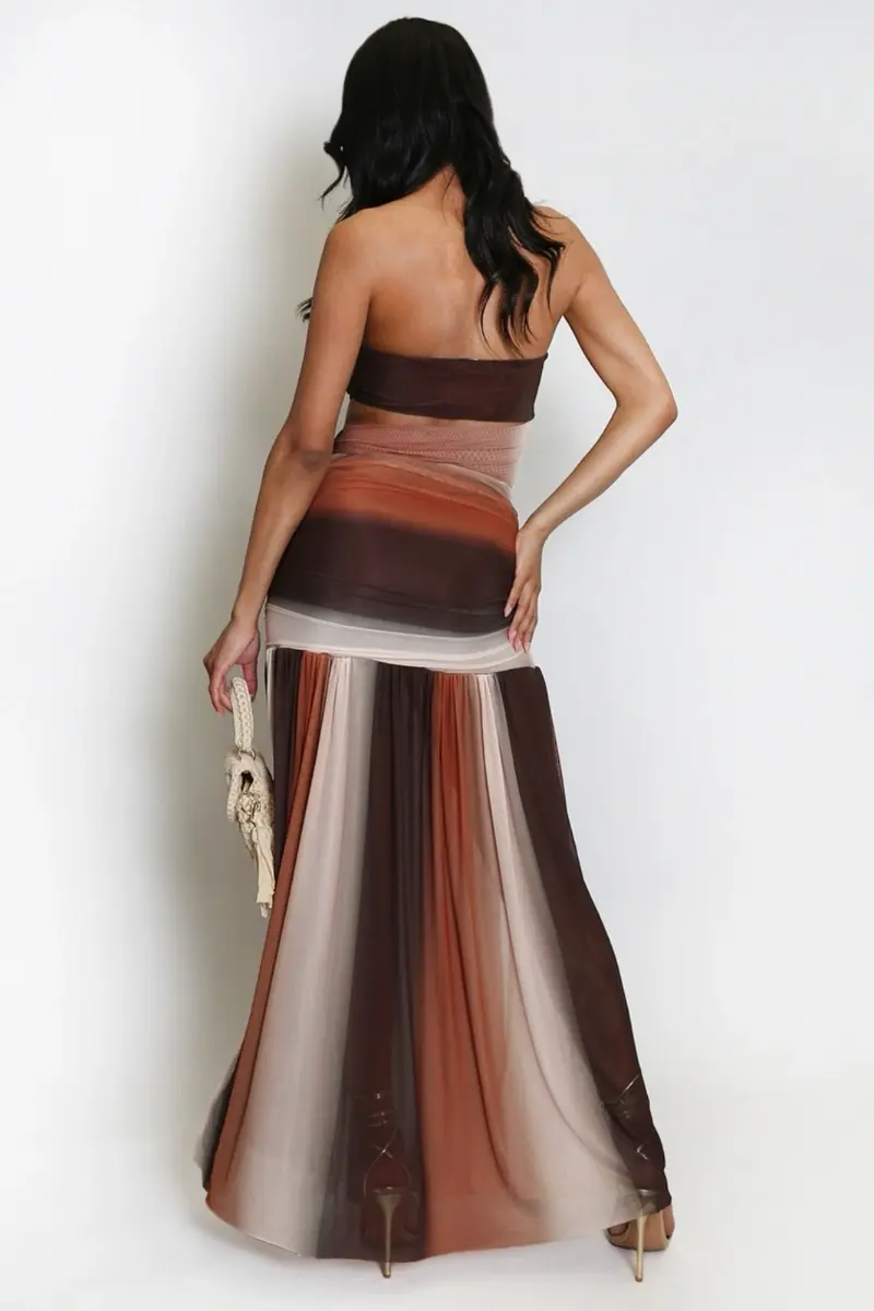 Miniature : Ensemble deux pièces jupe longue fluide et top bandeau aux dégradés marron et beige