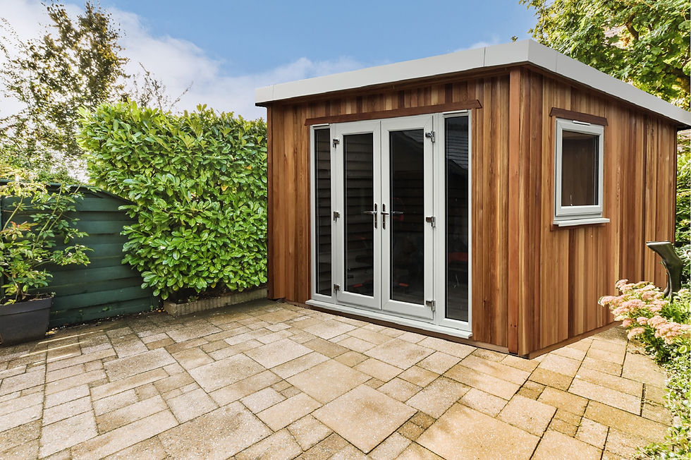 garden-office-pod-with-french-double-doors