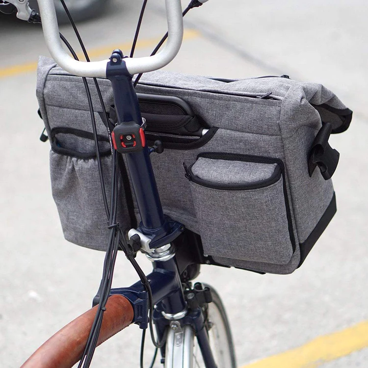 Back view of Vincita Birch 2.0 bag on Brompton bike