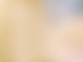 How to Make a Stunning Balloon Garland (No Tape Strips Needed!)