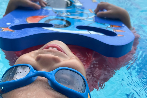 Learn to swim: Island Sports hk