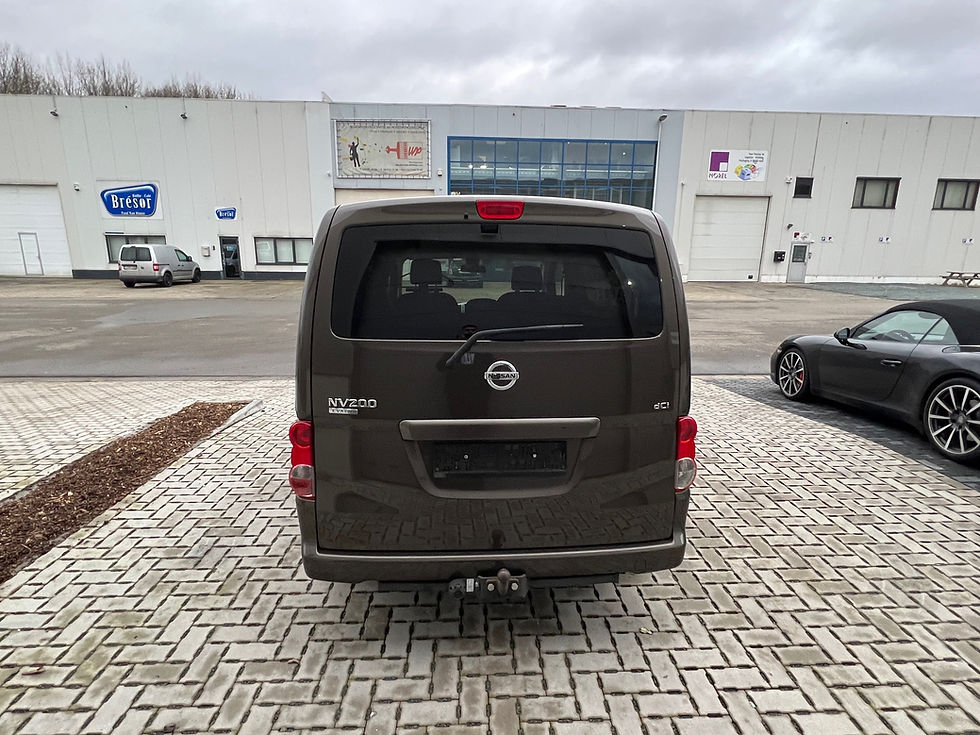 Thumbnail: Nissan NV200 Evalia 1.5 DCI 110cv
