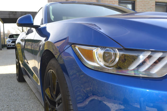 Miniature : Ford Mustang 2.3 EcoBoost Aut.