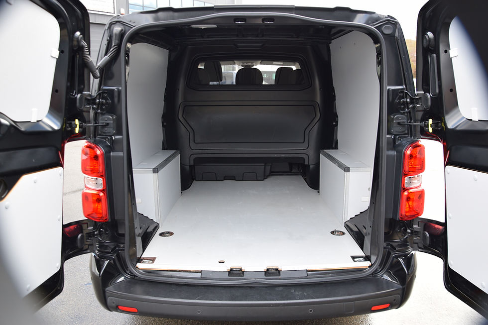 Miniature : Peugeot Expert 2.0 BlueHDi L3 Long Dub. Cabine Aut.