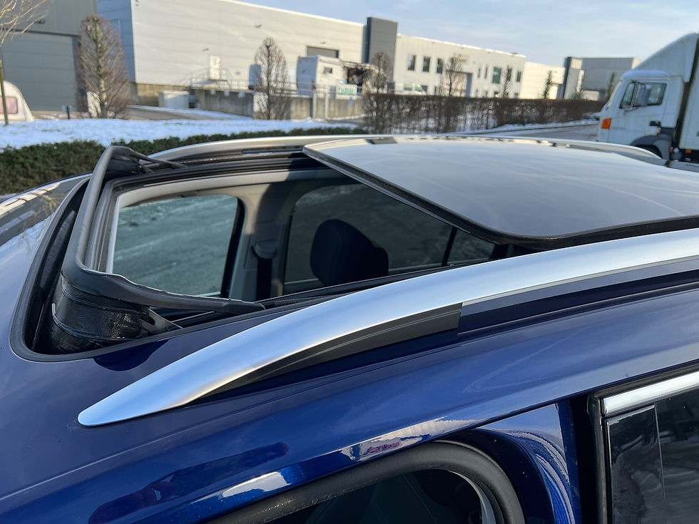 Thumbnail: Volkswagen Touran 1.6 TDI Highline 7pl.