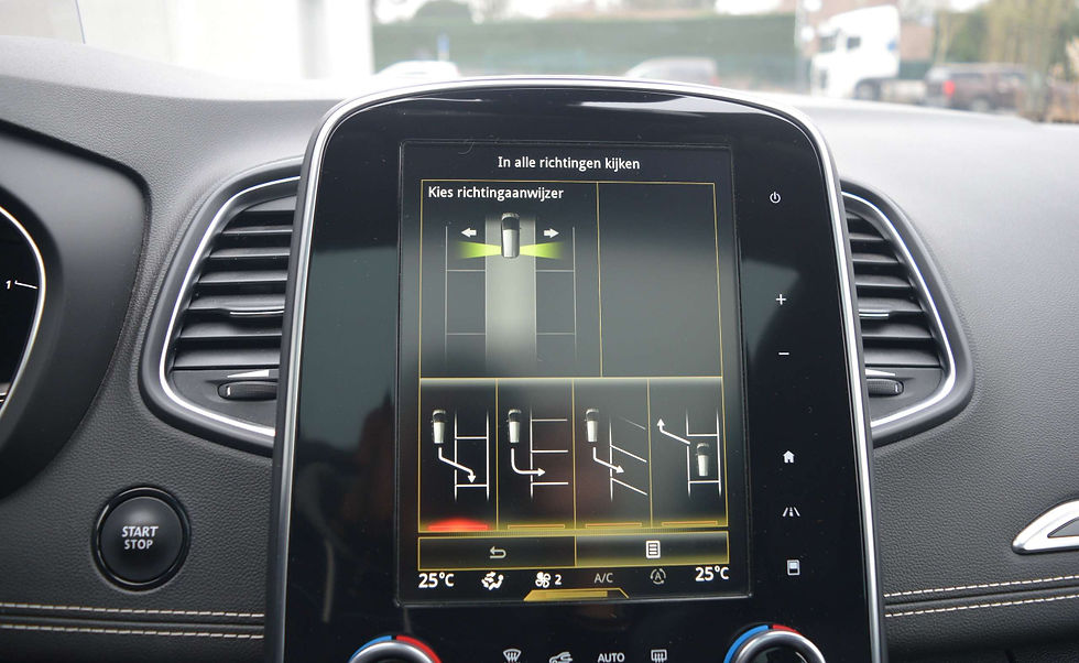 Miniature : Renault Grand Scenic Energy Initiale Paris 110cv 7pl Aut.