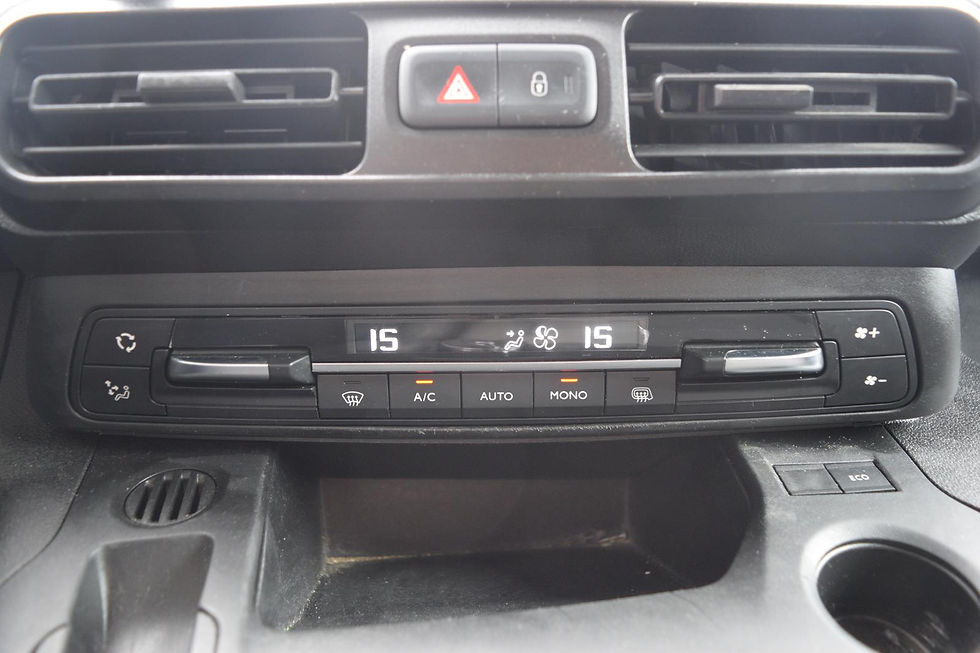 Miniature : Peugeot Partner 1.2 PureTech 131cv Aut. L2.