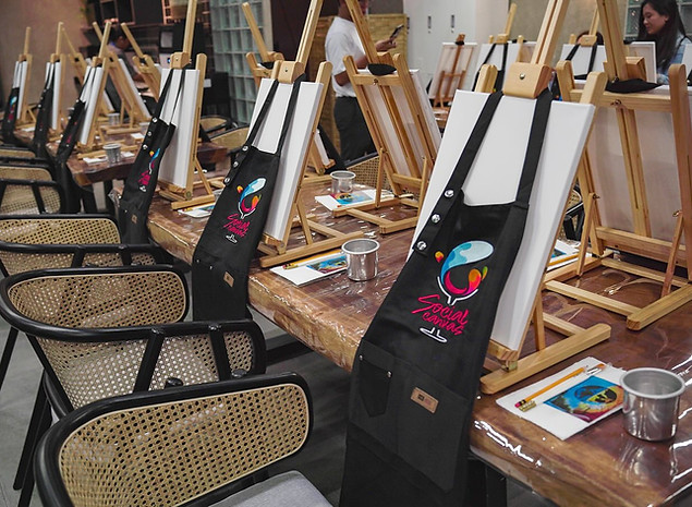 Social Canvas Free Materials