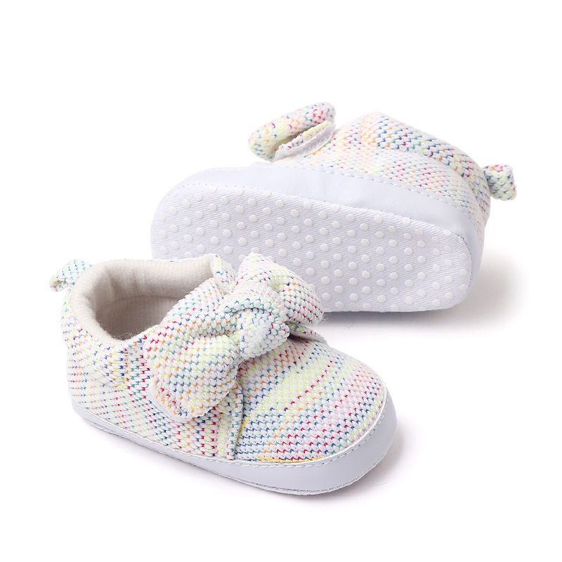 Thumbnail: KNITTED BOW APPLIQUE VELCRO CLOSURE BOOTIES - WHITE