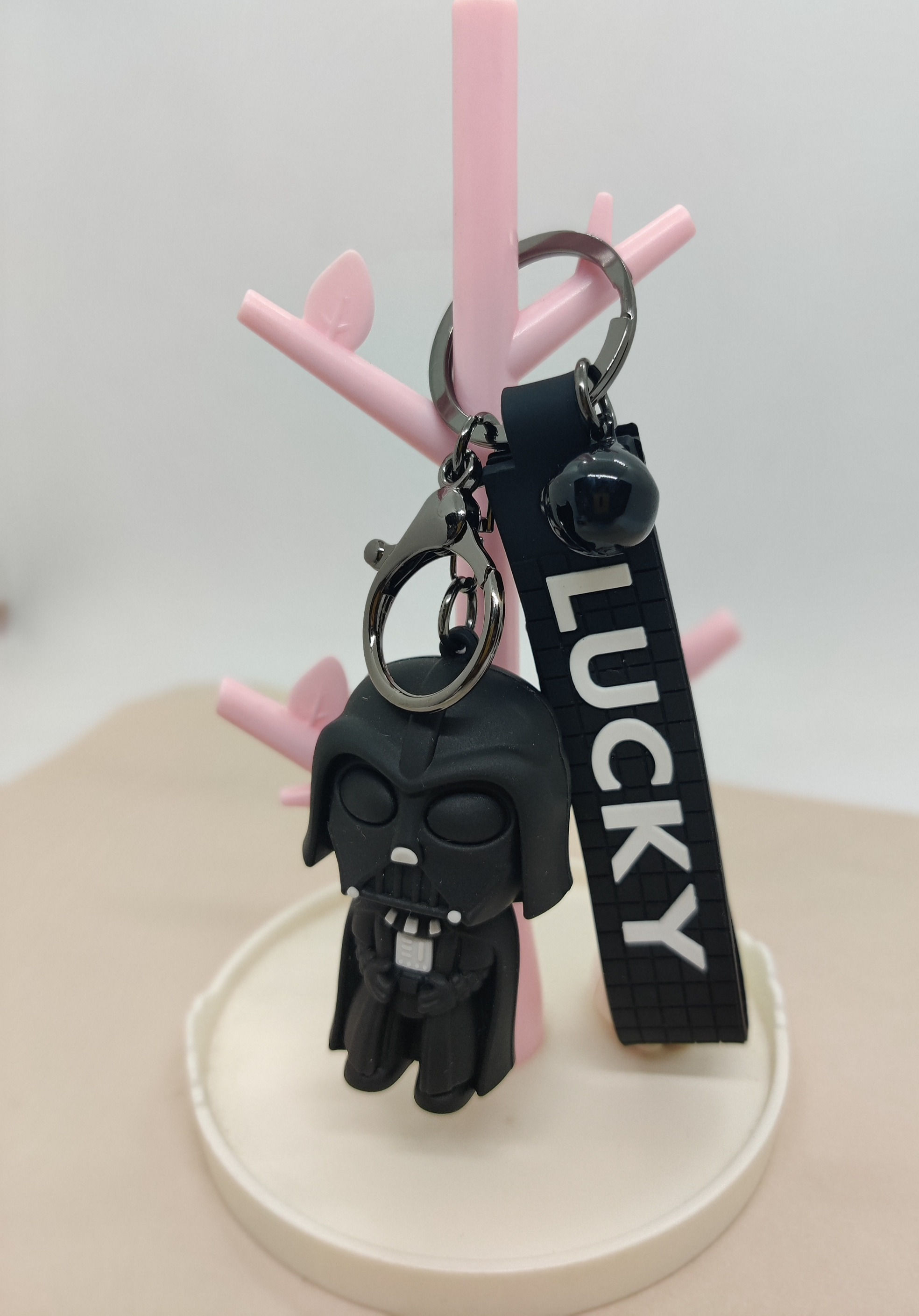 ALIEN KEYCHAIN - BLACK