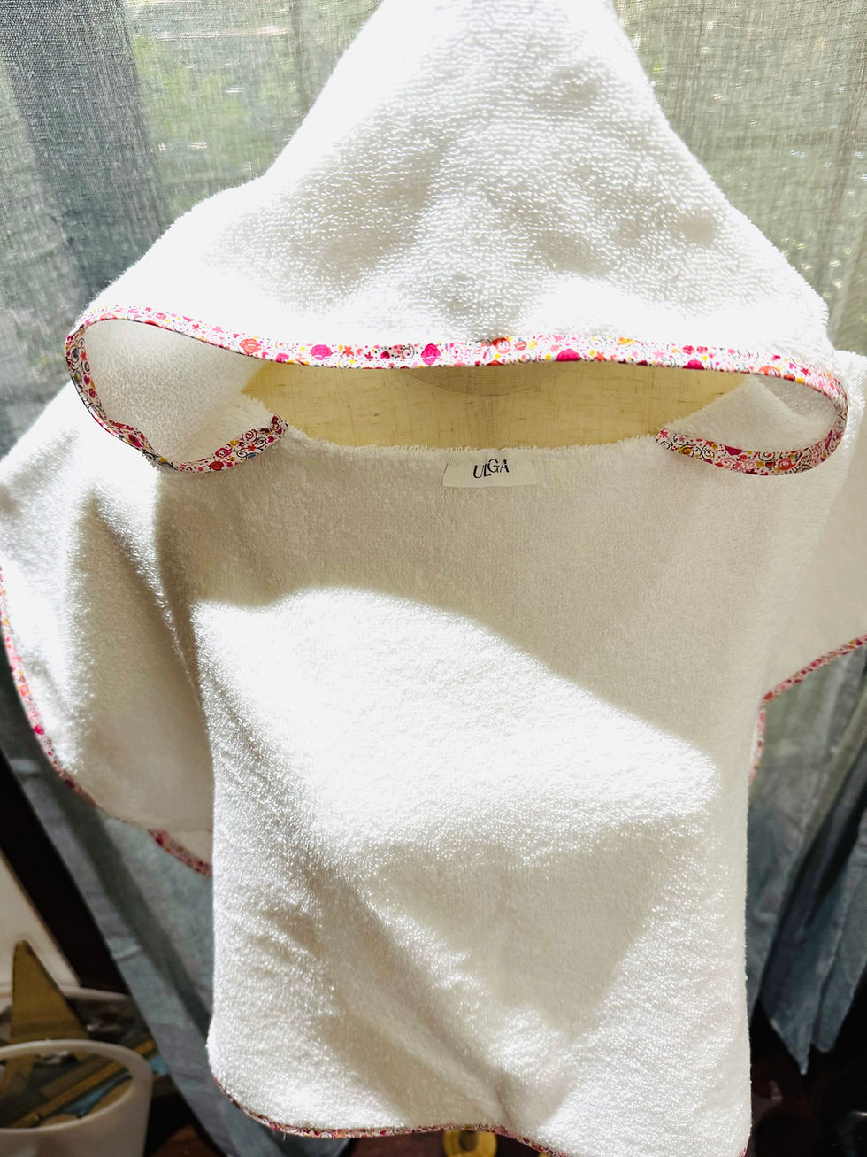 Miniatura: Poncho de tela esponja de niño