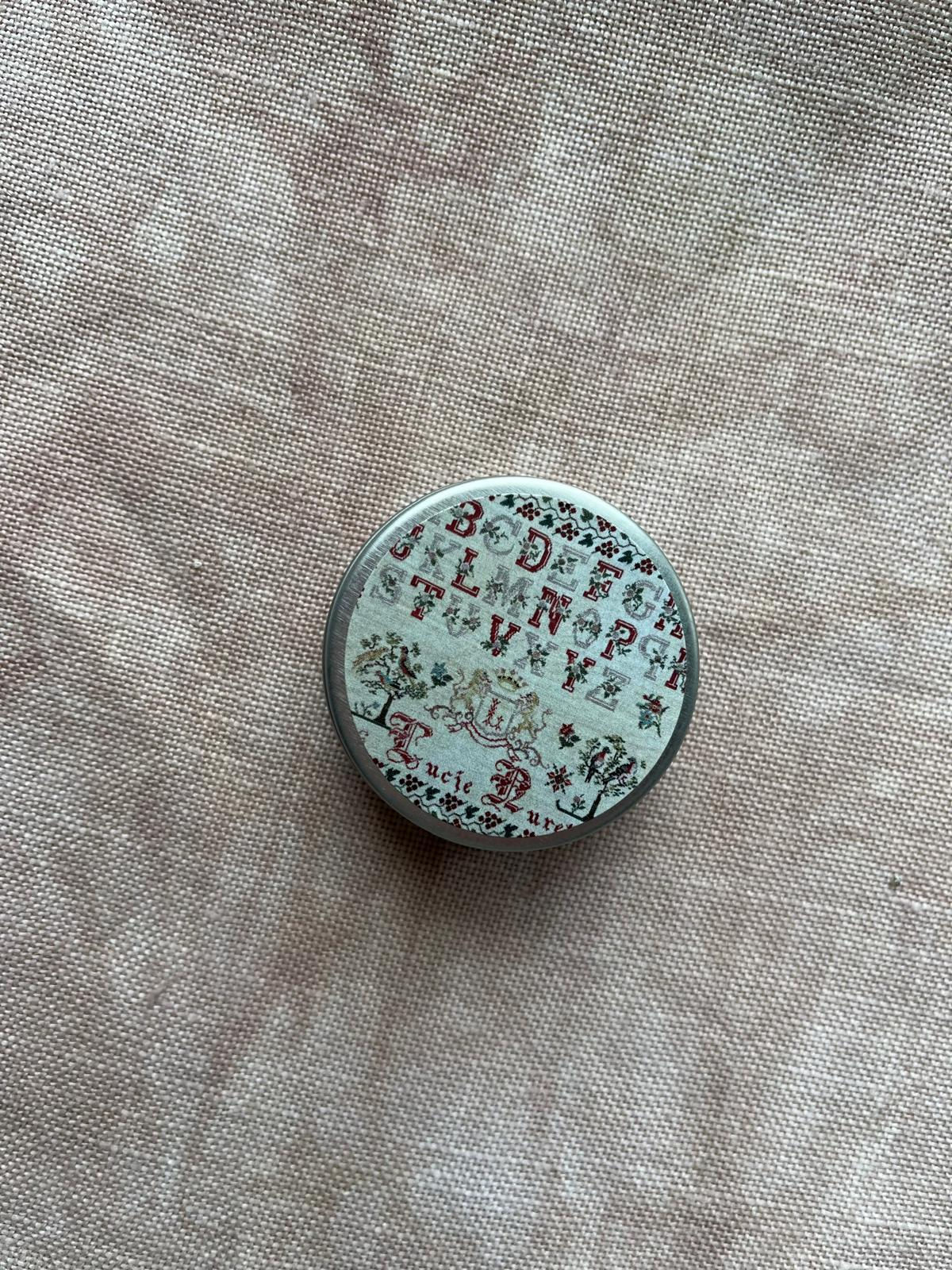 Petite boîte ronde Lucie Nuret