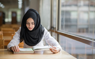 イスラム教徒の女の子