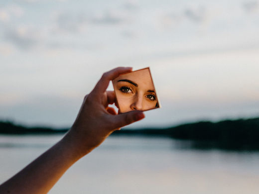 10 Powerful Ways to Practice Self-Reflection in Your Everyday Life
