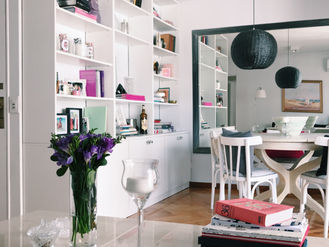 M&M, orden y mudanza