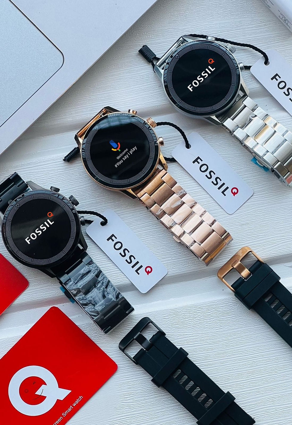 FOSSIL Q FOUNDER GEN 2 AMOLED 2024 EDITION Vaarahi Gadgets
