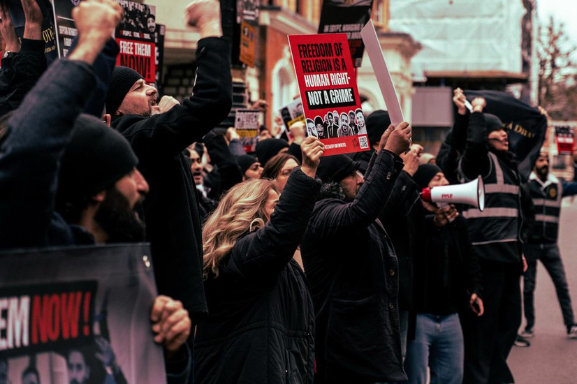 Believers protest outside Egyptian Embassy in the UK