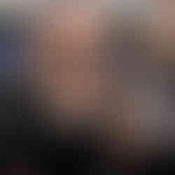 Ismael and Maryam calling people and debating