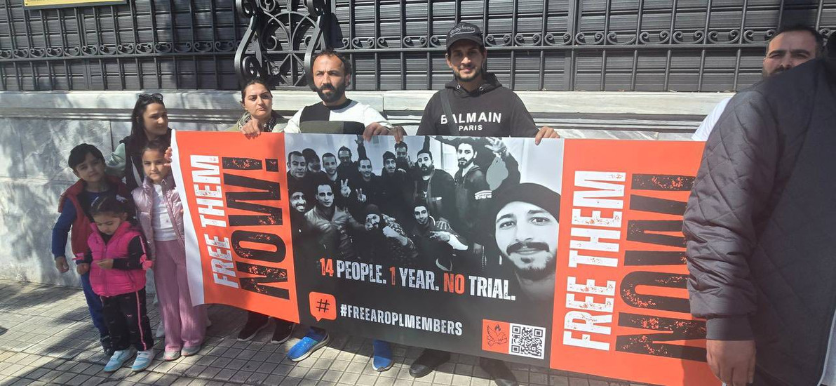 Believers protest outside Egyptian Embassy in Greece